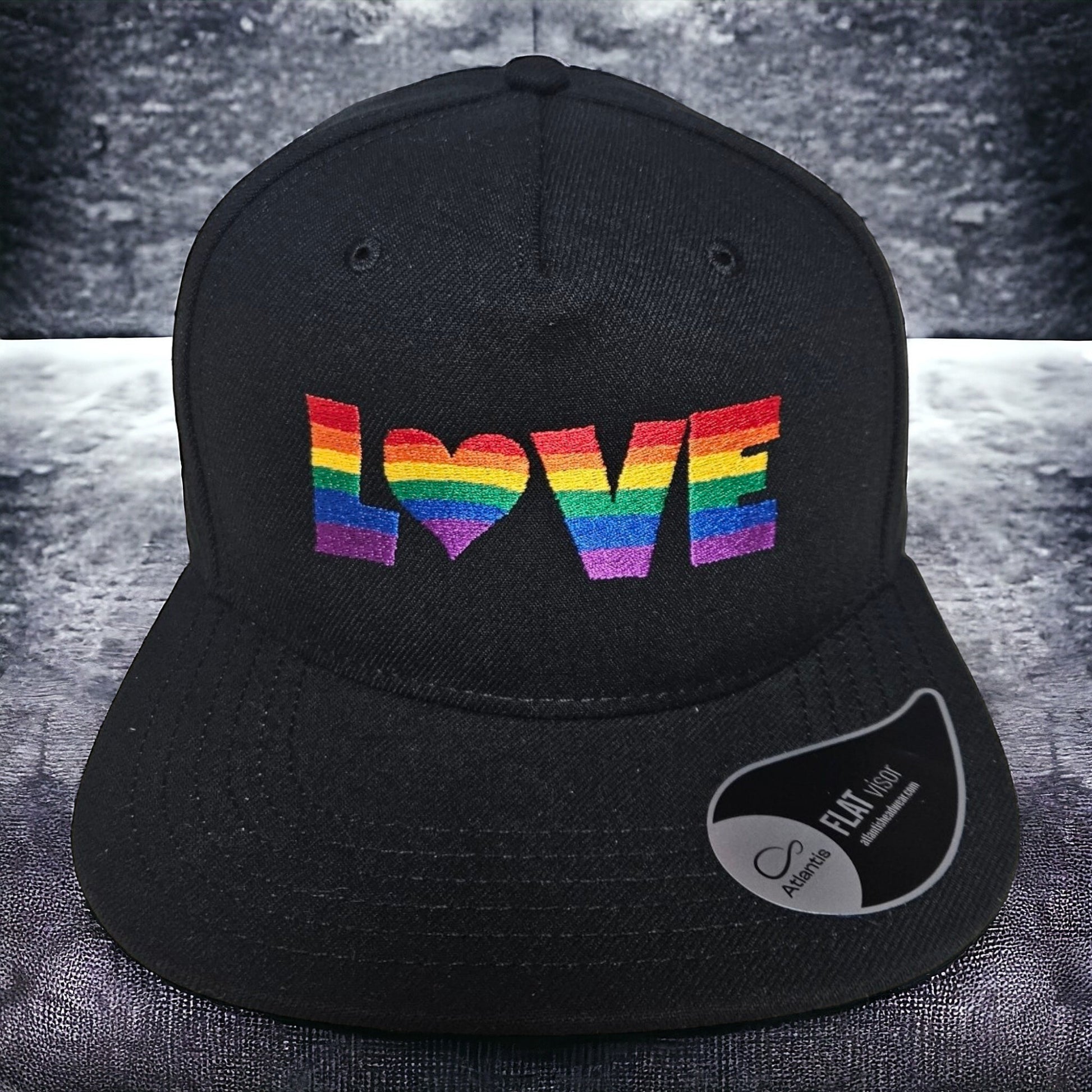 Snapback Cap Love in rainbow colors, perfect for CSD, Pride, Demo