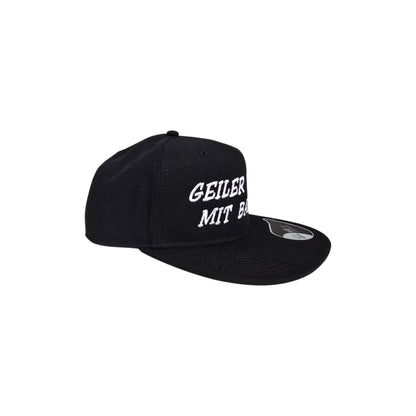 Snapback cap, embroidered "Cool guy with a beard"